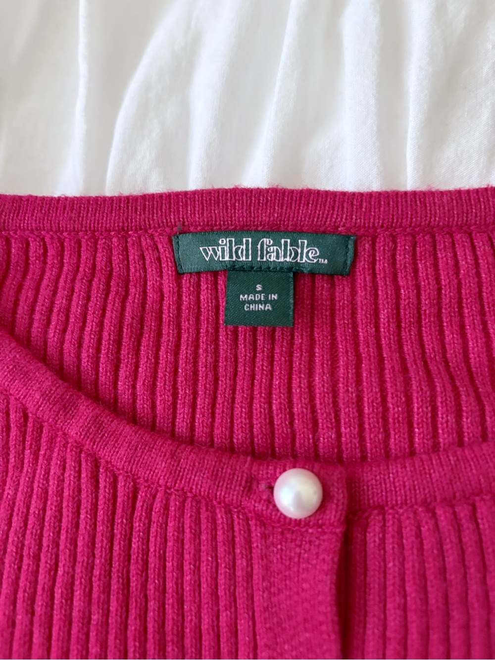 NWOT Red Ribbed Pearl-Button Cardigan - Picture 3 of 7